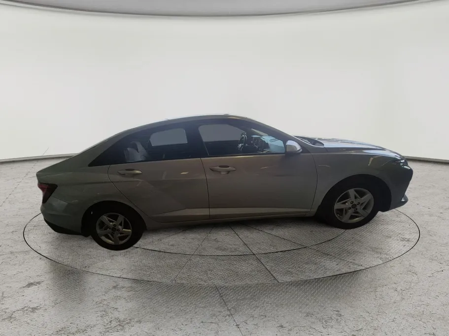 2024 Hyundai Accent Fleet 