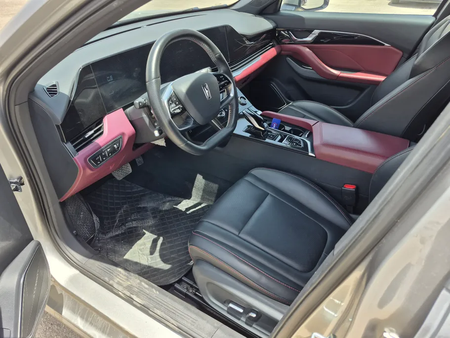 2023 FAW Bestune B70 Premium 