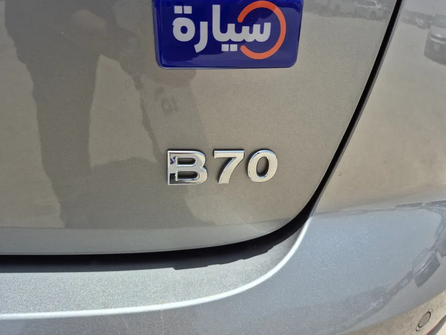 2023 FAW Bestune B70 Premium 