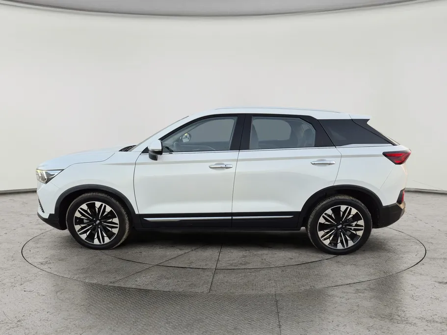 2024 FAW Bestune T77 Basic 