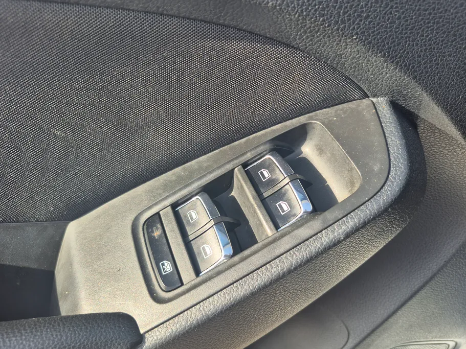 2023 MG RX5 STD 