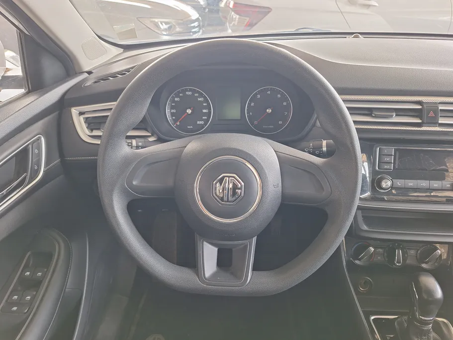 2023 MG 5 STD 