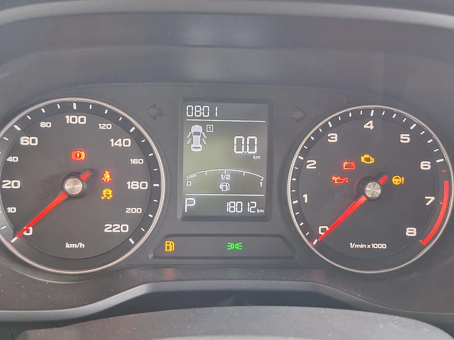 2023 MG 5 STD 