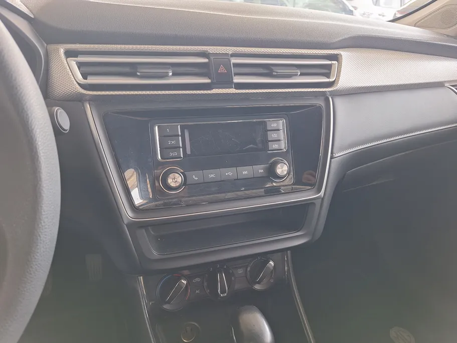 2023 MG 5 STD 