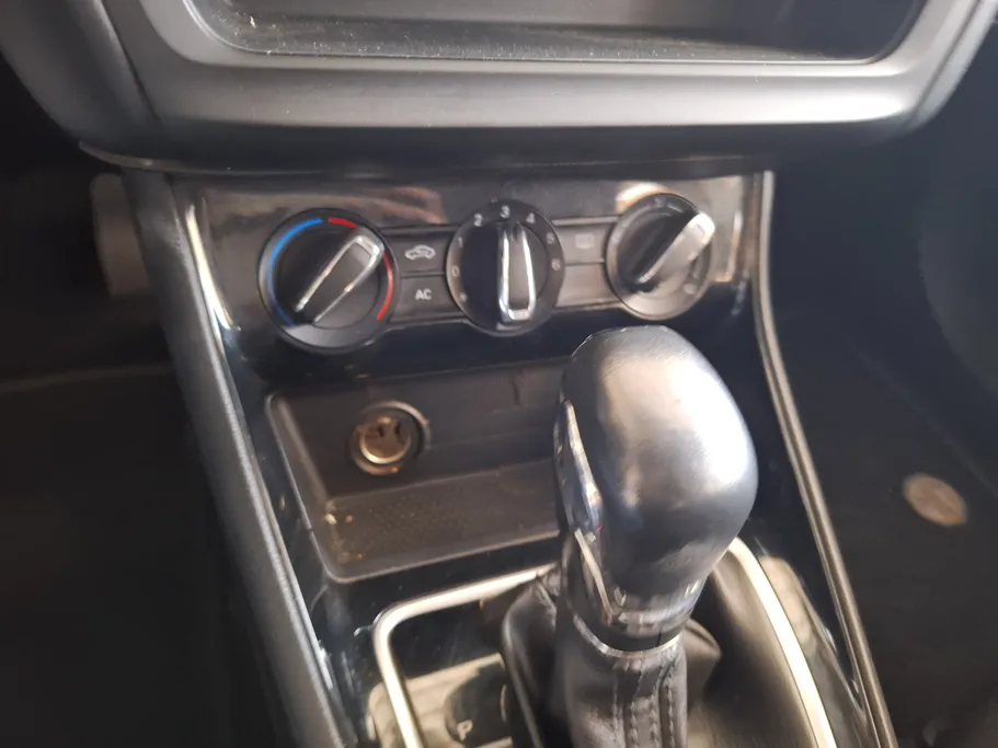 2023 MG 5 STD 