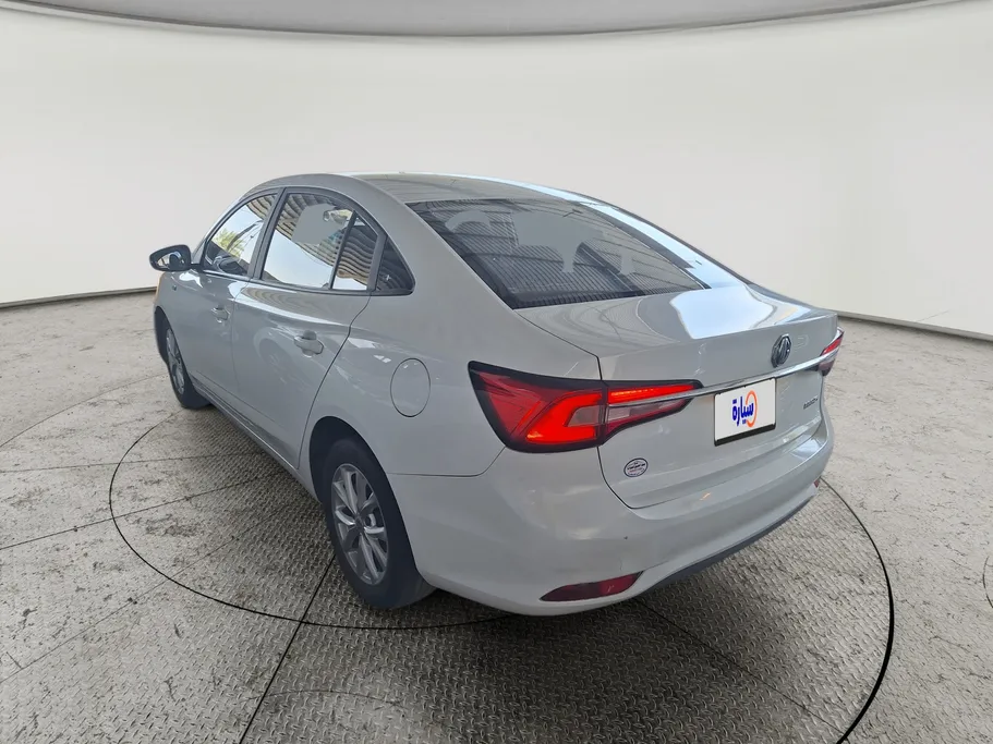 2023 MG 5 STD 