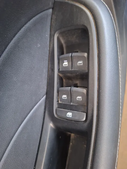2023 MG 5 STD 
