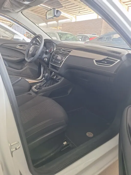 2023 MG 5 STD 