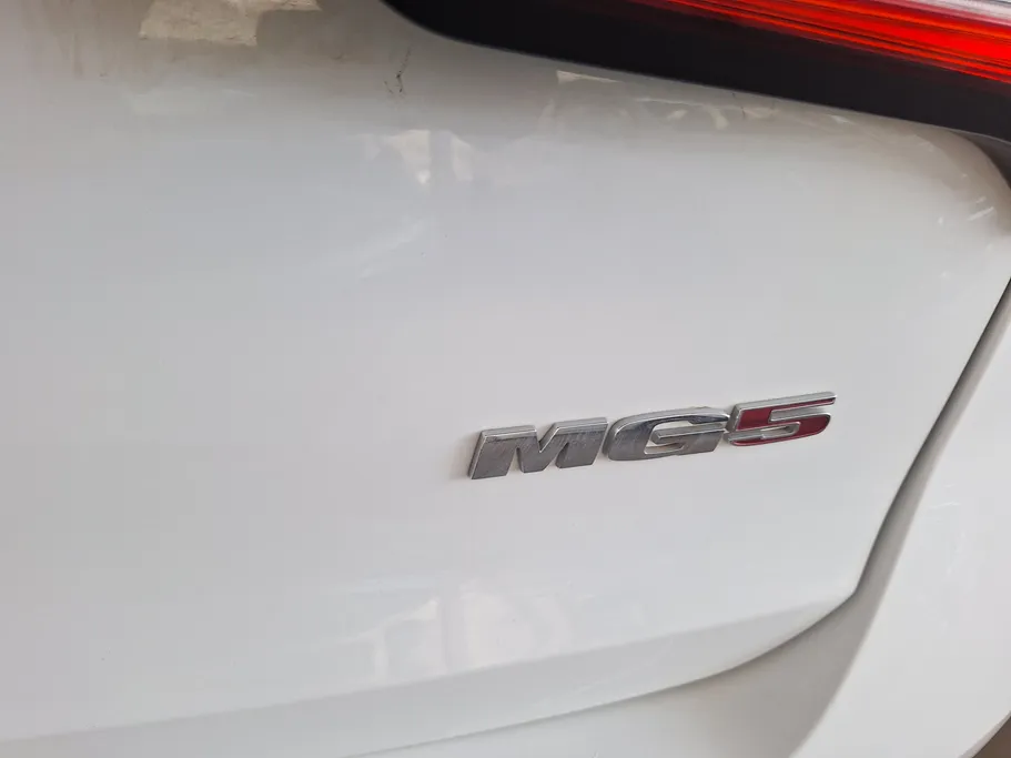 2023 MG 5 STD 