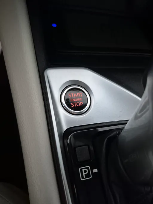 2022 Nissan Altima SV 