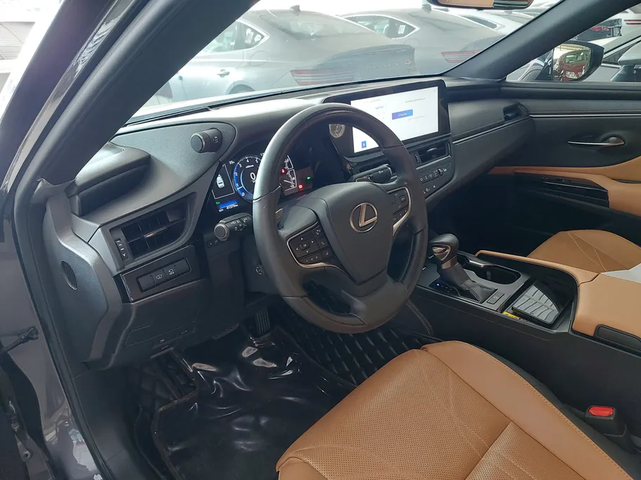 لكزس ES 350 CC 2023 