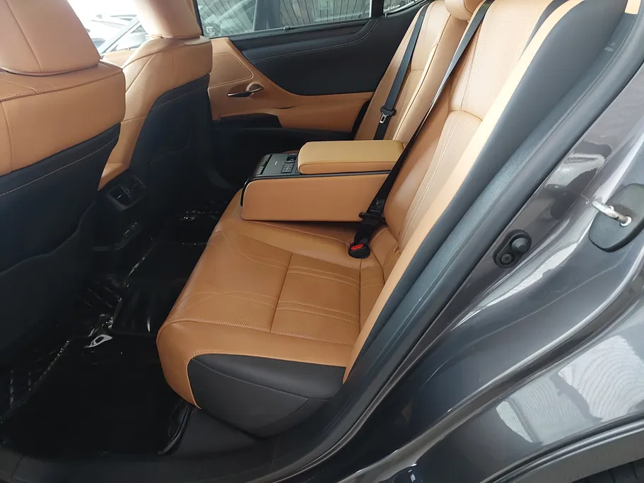 لكزس ES 350 CC 2023 