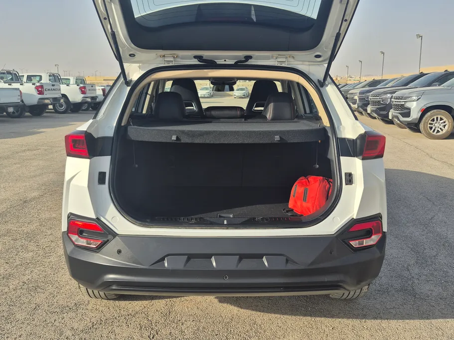 2023 FAW Bestune T77 Basic 