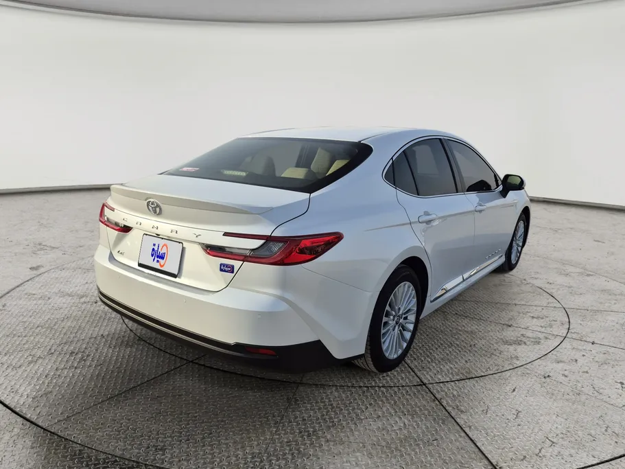 2025 Toyota Camry  LE 