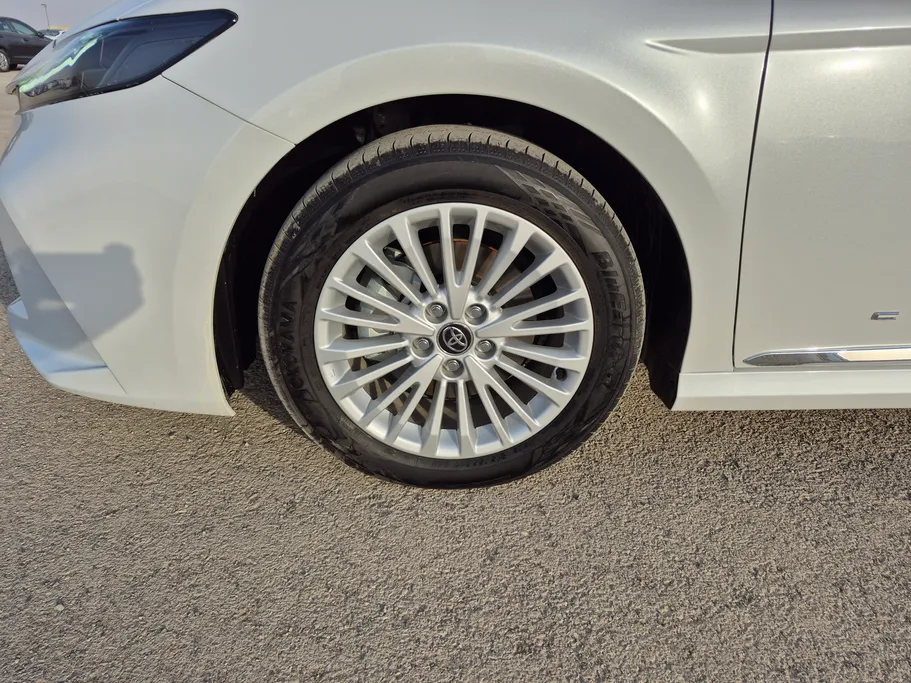 2025 Toyota Camry  LE 