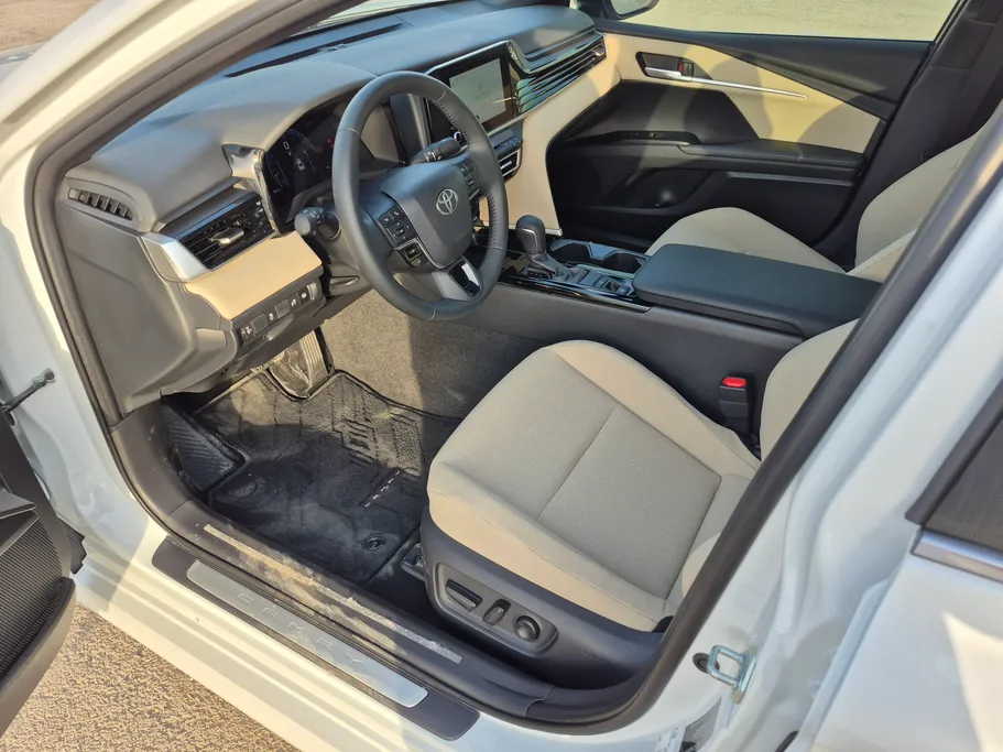 2025 Toyota Camry  LE 