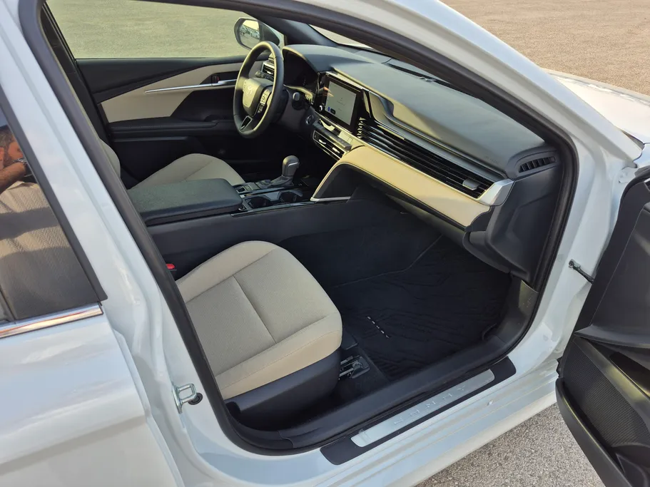 2025 Toyota Camry  LE 