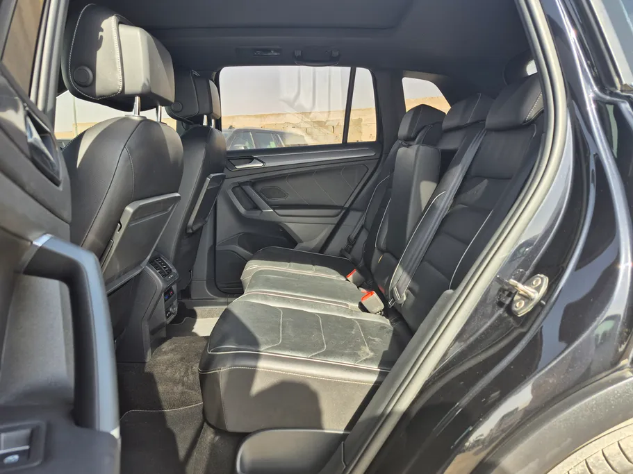 2018 Volkswagen Tiguan R Line 