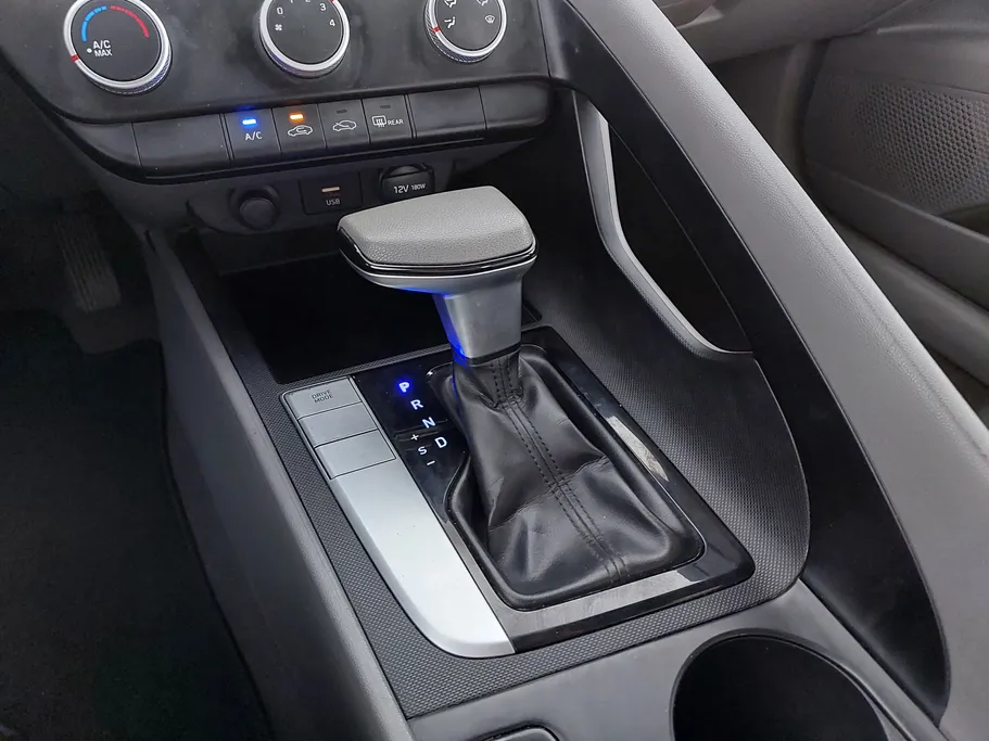 2022 Hyundai Elantra Fleet 