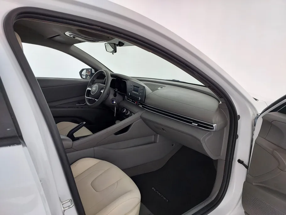 2022 Hyundai Elantra Fleet 