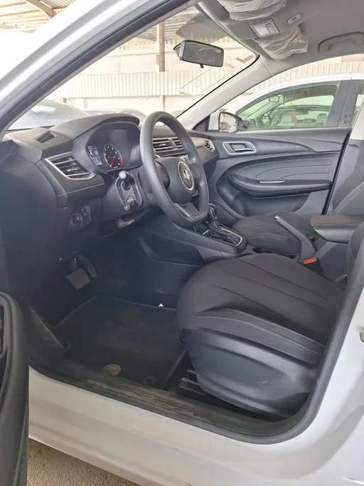 2023 MG 5 STD 