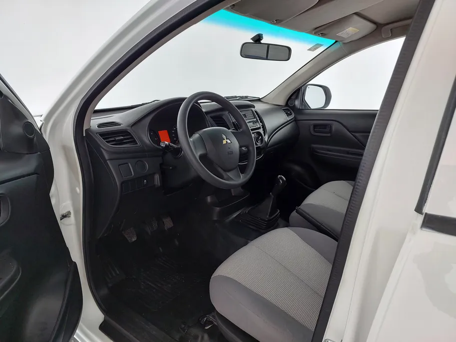2022 Mitsubishi L200 DC 4x2 Diesel 