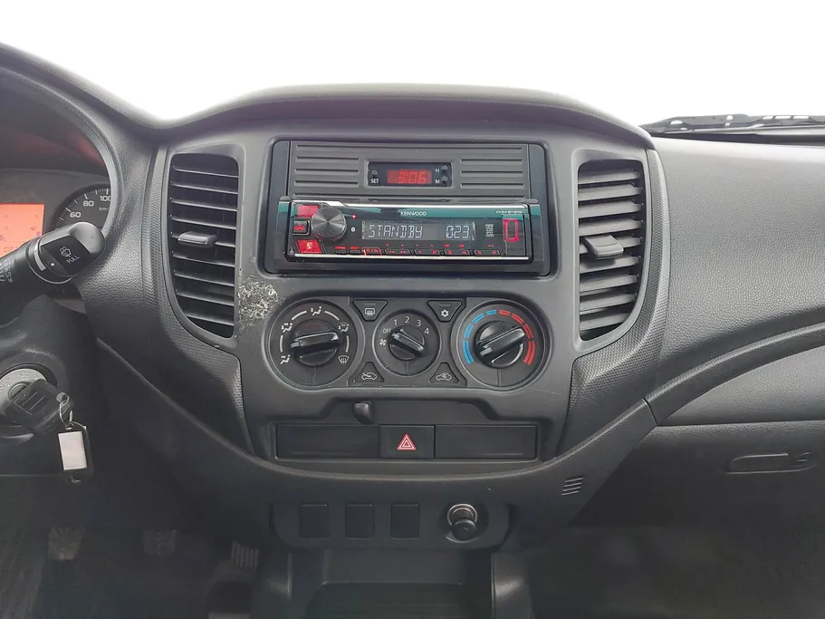 2022 Mitsubishi L200 DC 4x2 Diesel 
