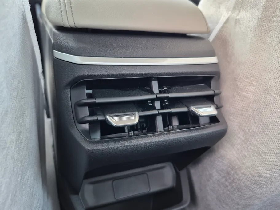 2025 Geely Emgrand GS 
