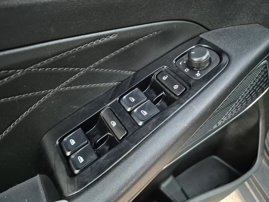 2025 Geely Emgrand GS 