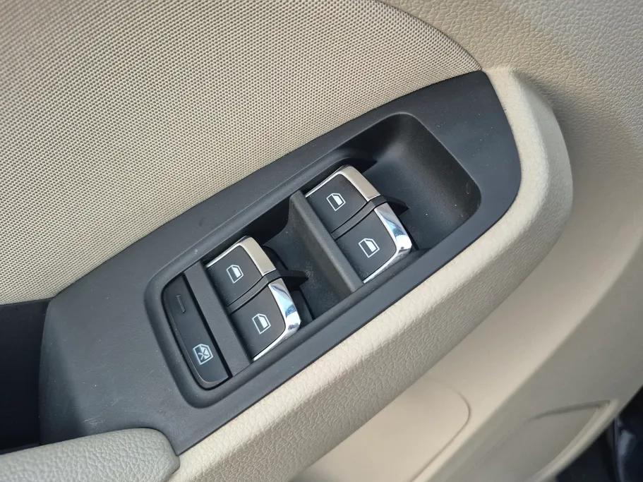 2023 MG RX5 STD 