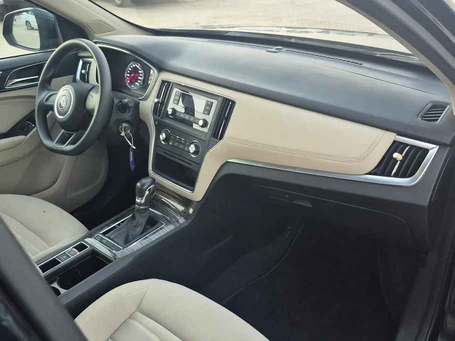 2023 MG RX5 STD 