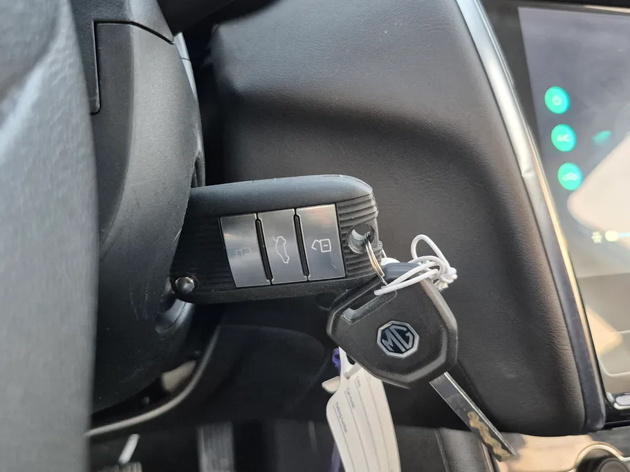 2024 MG 5 STD 