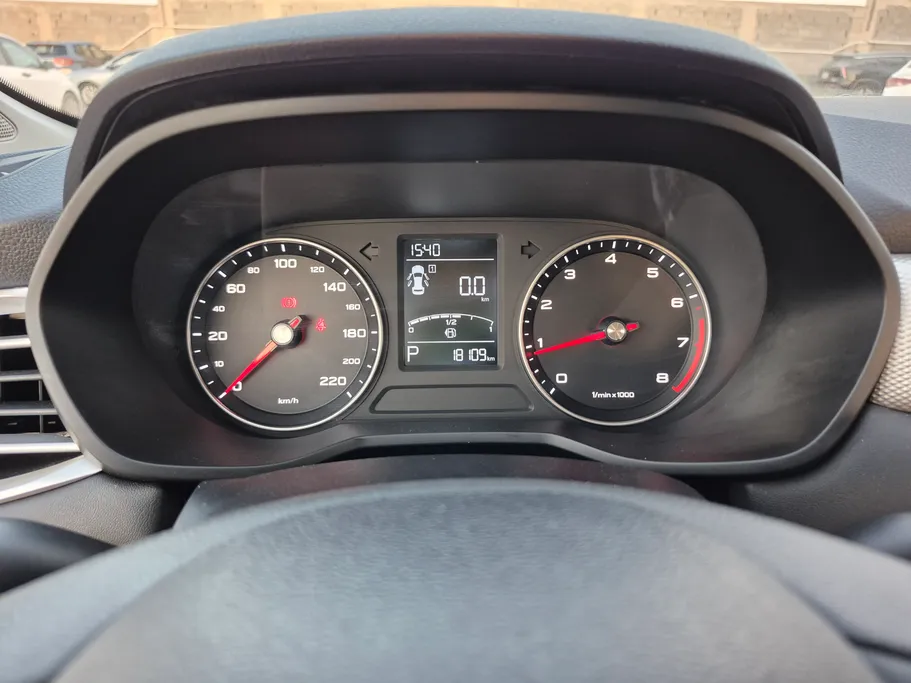 2024 MG 5 STD 