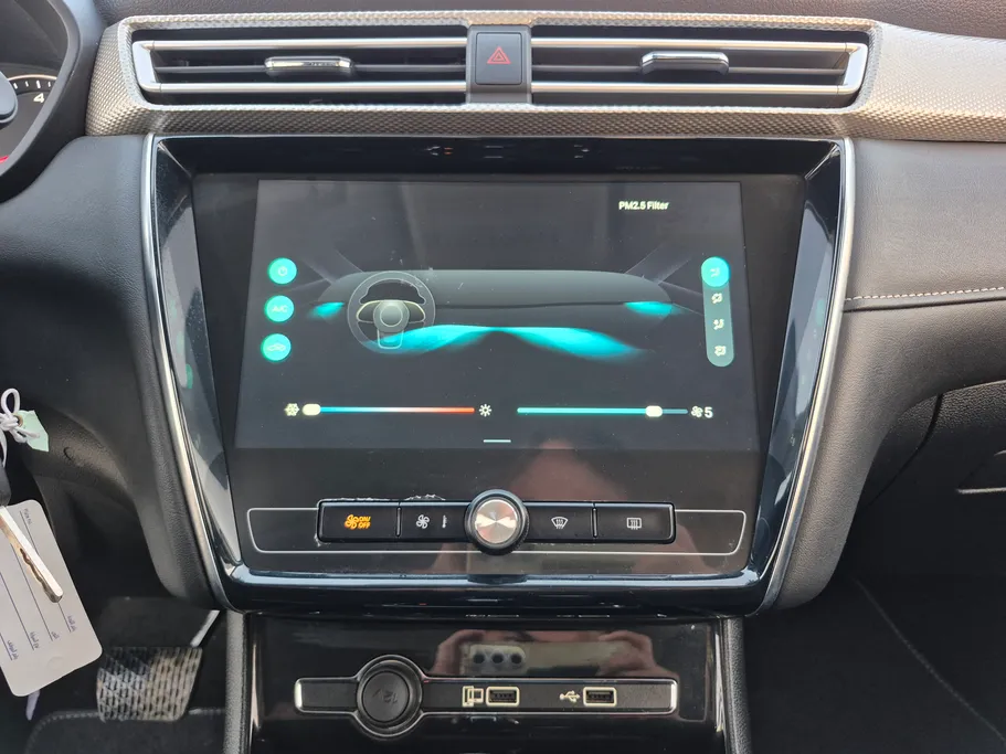 2024 MG 5 STD 