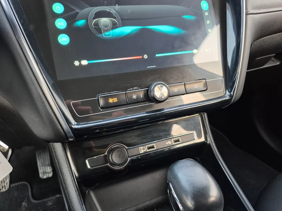 2024 MG 5 STD 