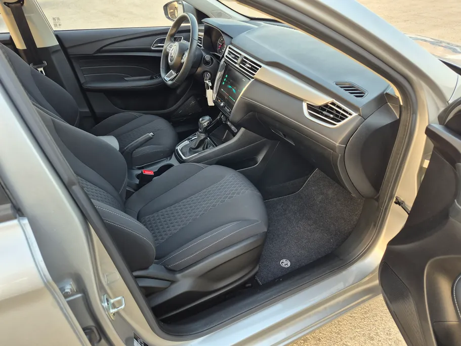 2024 MG 5 STD 