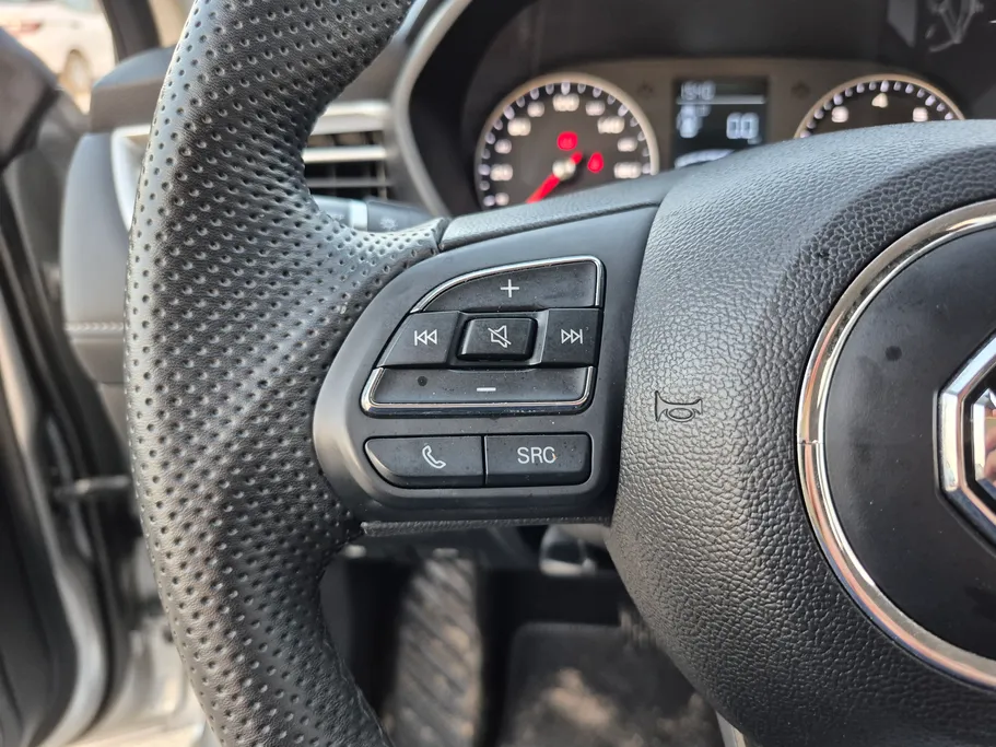 2024 MG 5 STD 
