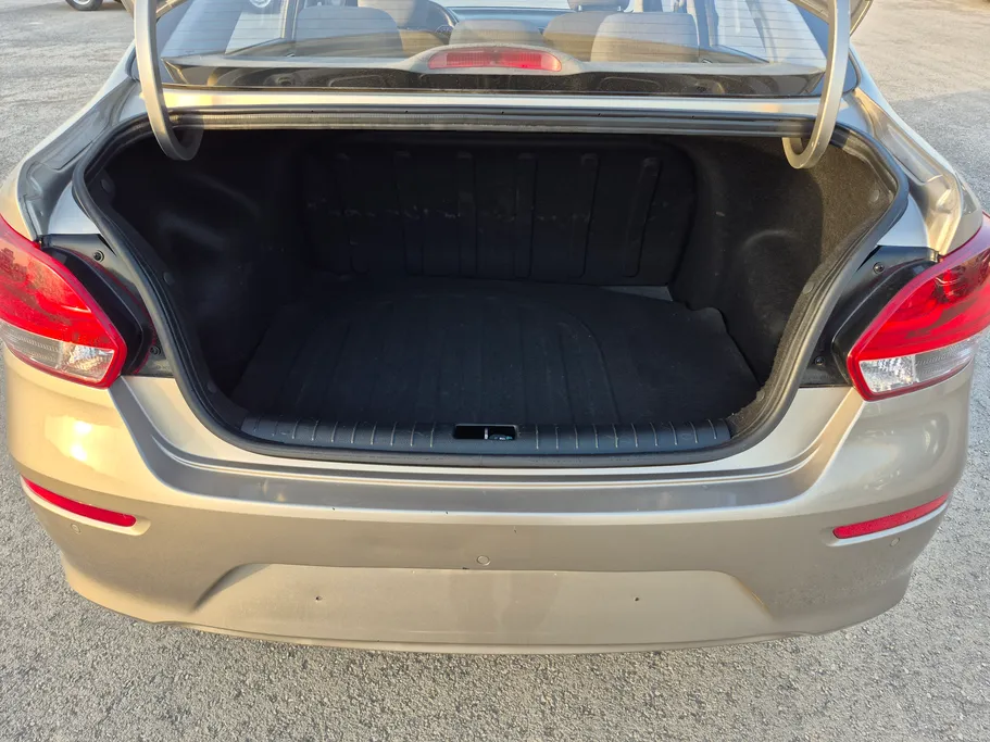 2024 Kia Pegas LX 