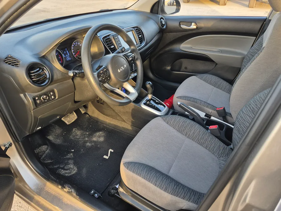 2024 Kia Pegas LX 