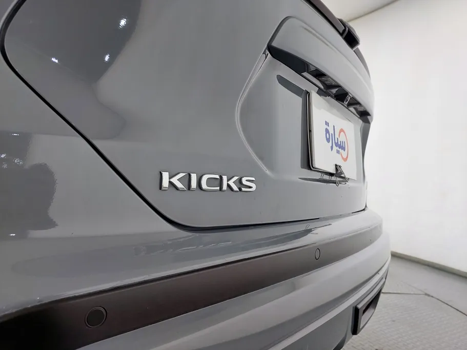 2024 نيسان Kicks S 