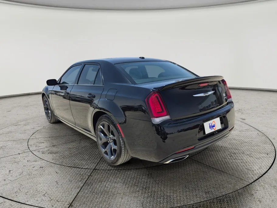 2023 Chrysler 300 S 