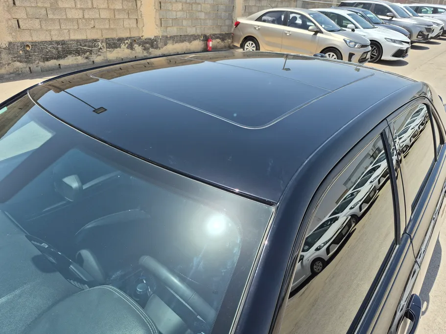 2023 Chrysler 300 S 