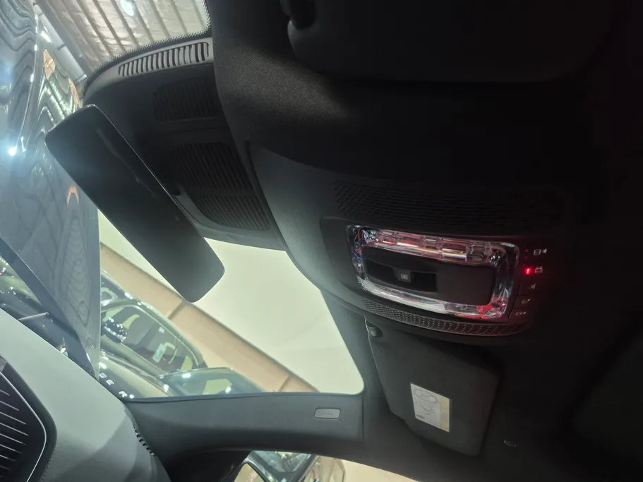 2025 Mercedes GLE 450 