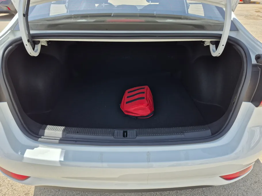 2025 MG 5 STD 