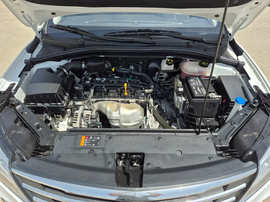 2025 MG 5 STD 