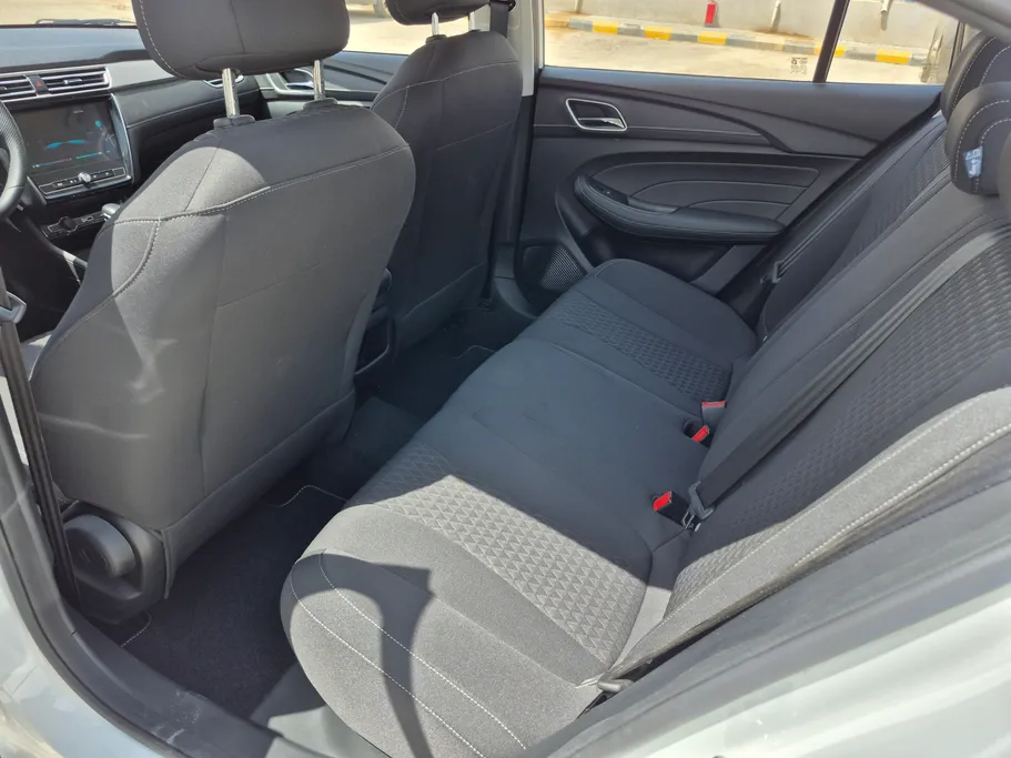 2025 MG 5 STD 