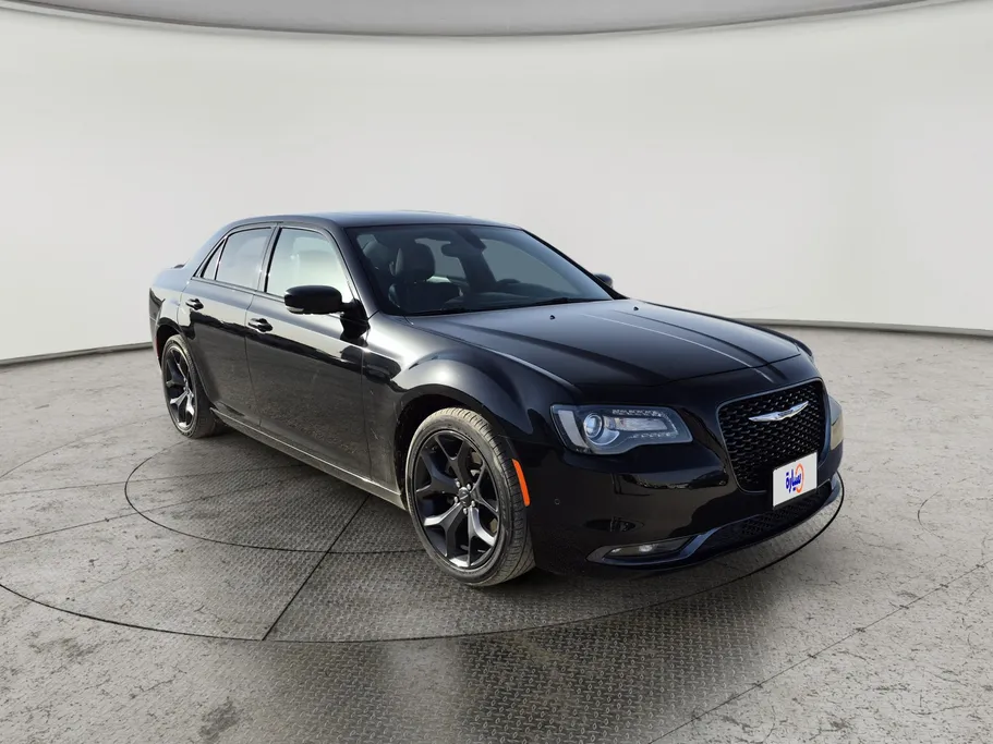 كرايسلر 300 S 2023 