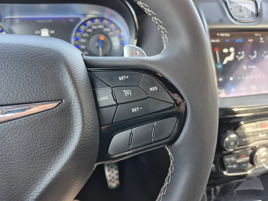 كرايسلر 300 S 2023 