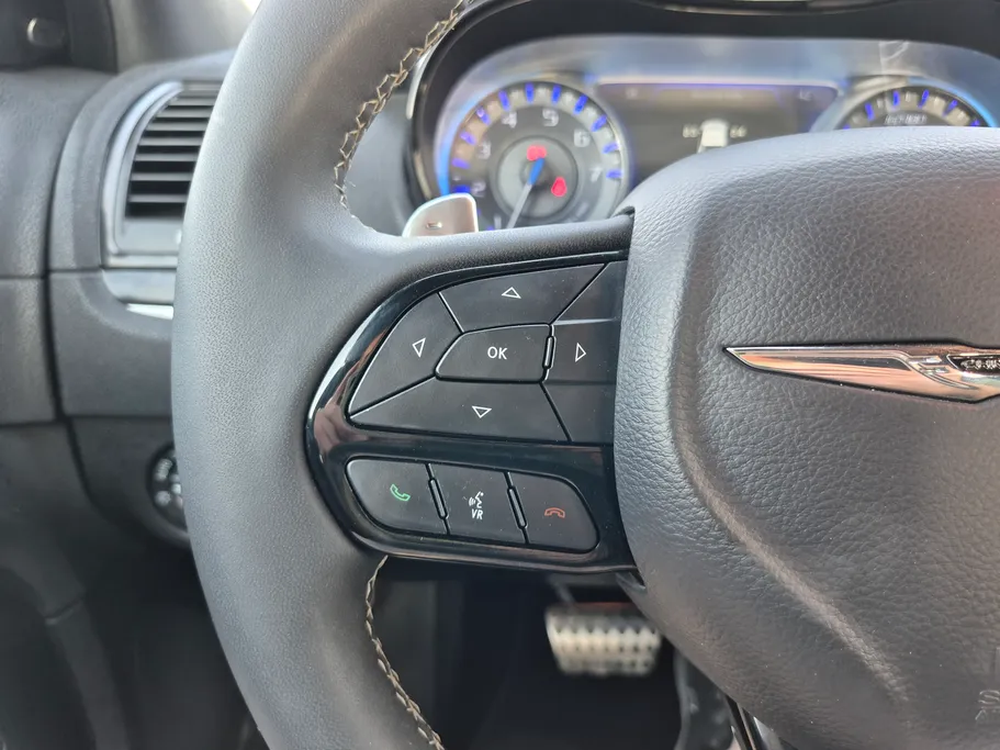 كرايسلر 300 S 2023 