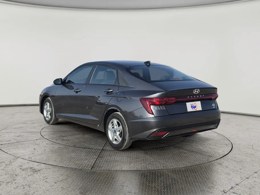 2025 Hyundai Accent Fleet 